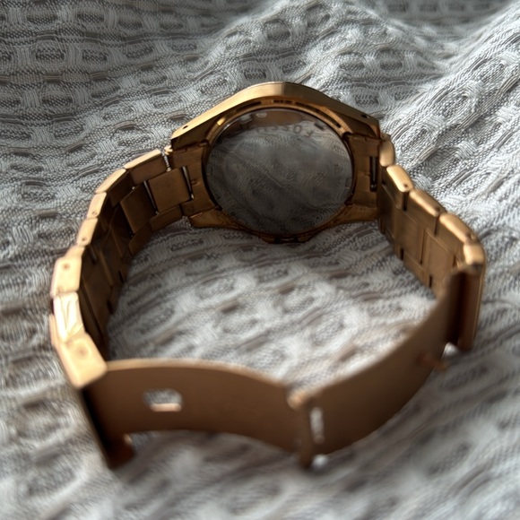 Fossil rose gold watch with diamonds - Picture 5 of 5